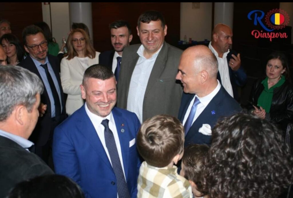 Rareş Bogdan: Încă nu ştiu dacă să candidez la Roma, la Londra, la Paris sau la Madrid