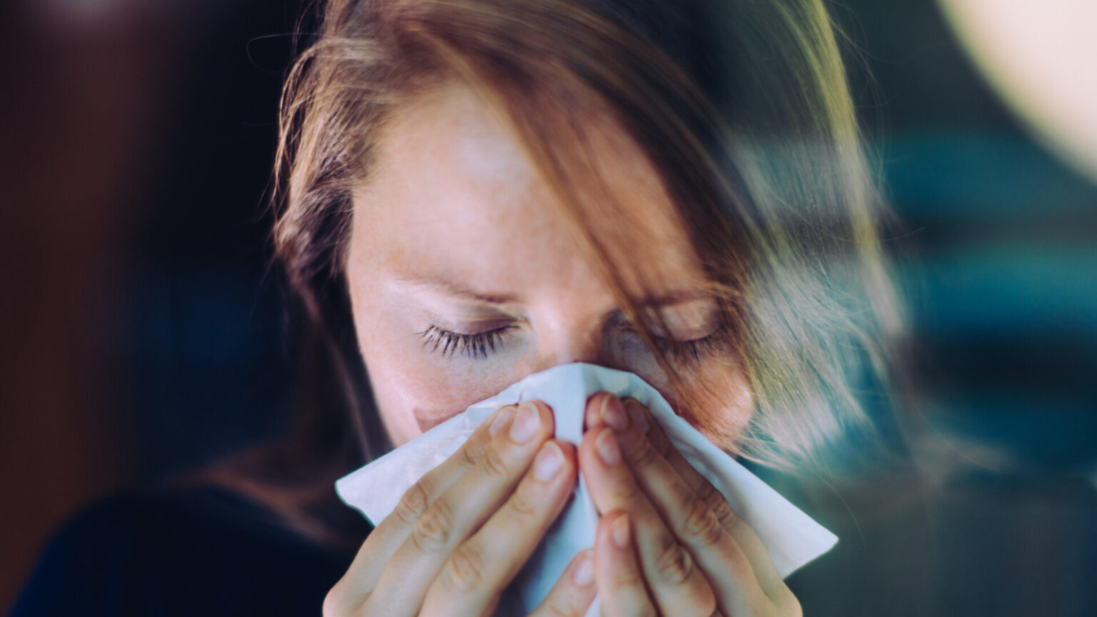 Cresc cazurile de infecţii respiratorii. Aproape 90.000 de cazuri au fost înregistrate în săptămâna 14-20 octombrie