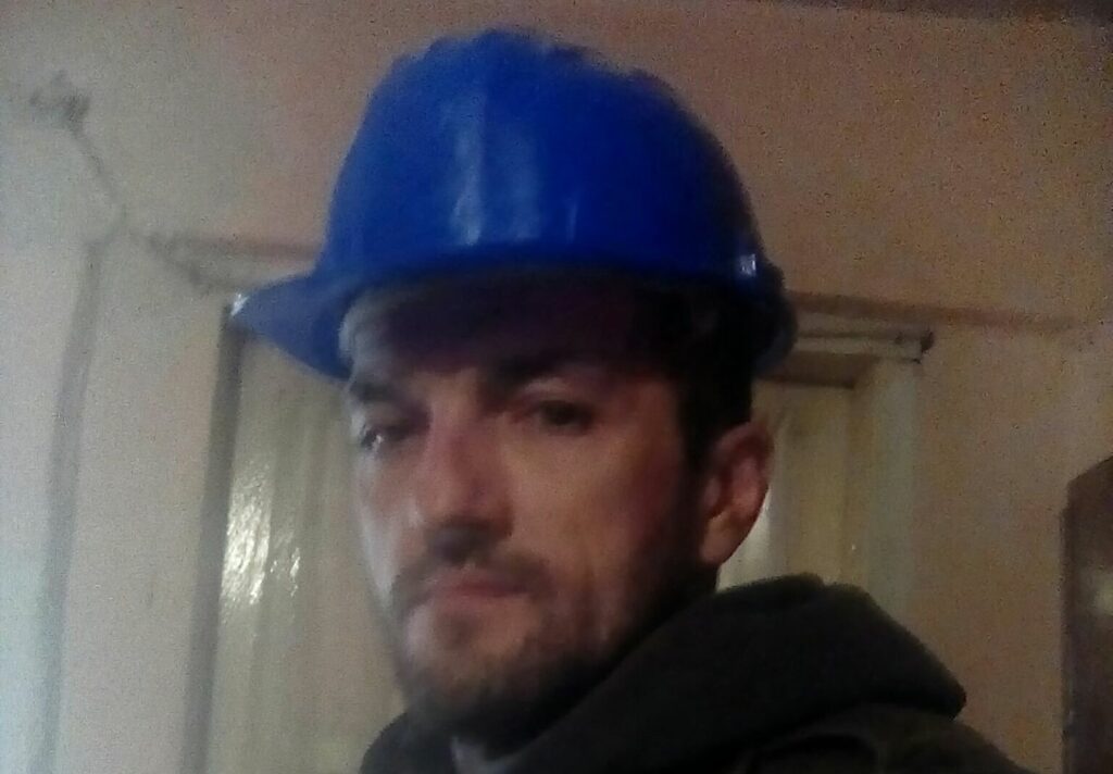 Tragedie în diaspora: Florin Botancei, un român din Buhuși, decedat în Italia-Sicilia, încă în morgă după mai bine de o săptămână