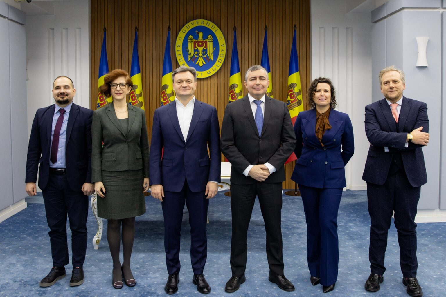 Moldova: În timp ce cetățenii suferă de criză, Guvernul investește milioane în contoare inteligente
