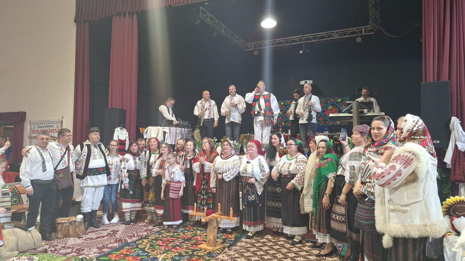 Evenimentul „Șezătoarea Primăverii” – O Sărbătoare a Tradiției Românești în Italia by Nadine