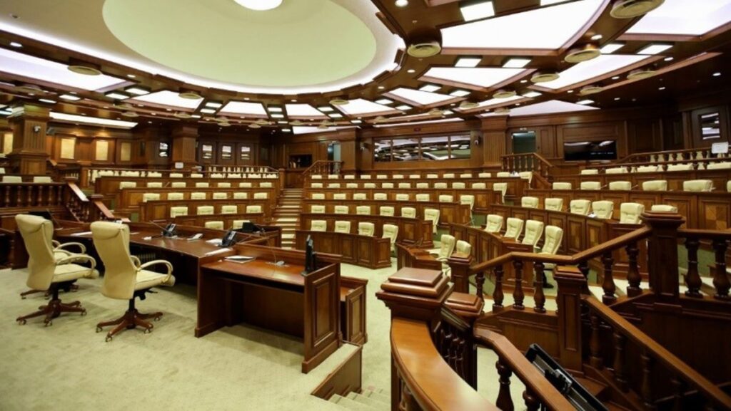 Alegerile parlamentare din R. Moldova ar putea avea loc la 28 septembrie