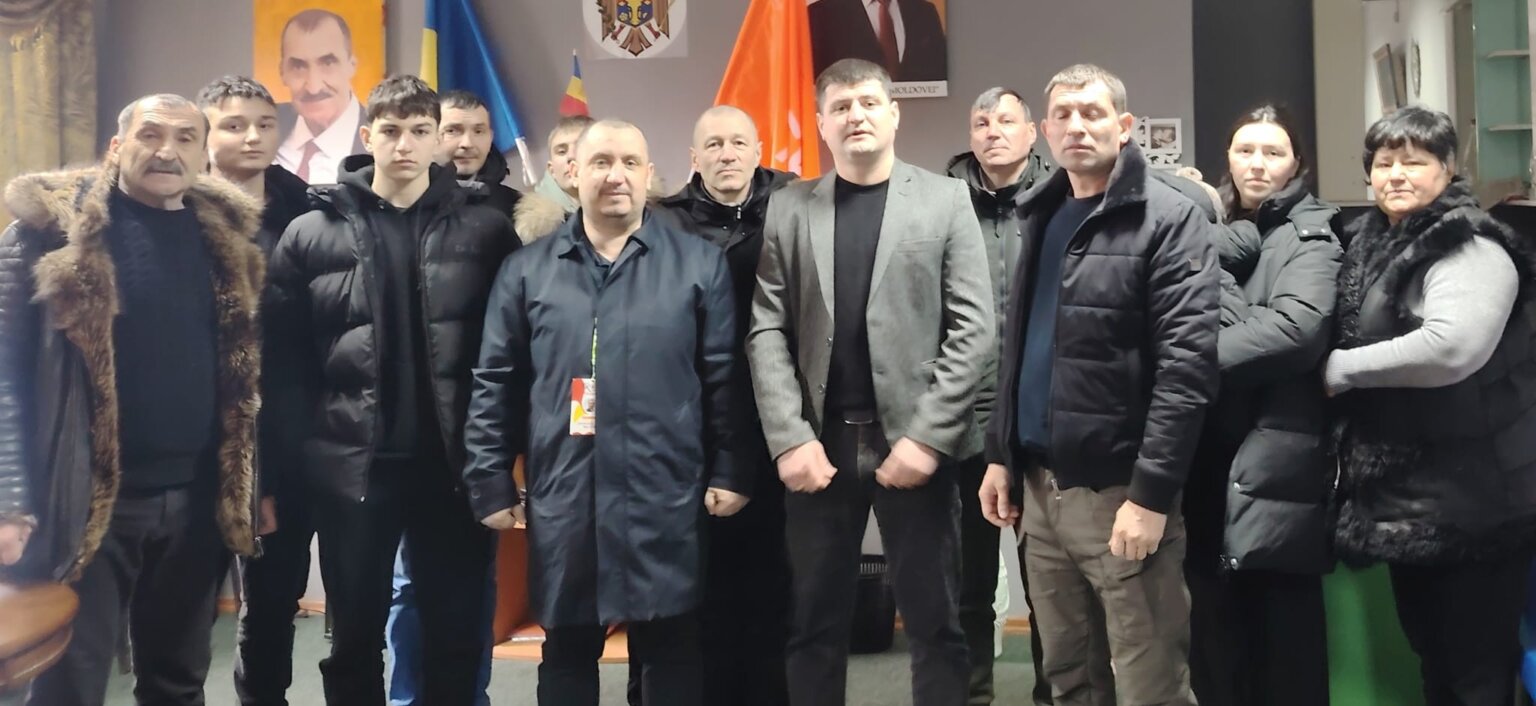 Silviu Damaschin, întâlnire emoționantă cu locuitorii din Șoldănești: „Când oamenii se tem de stat, este dictatură”!