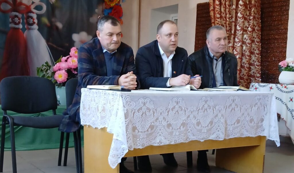 „Rezina: Problemele comunității Ghiduleni abordate prin dialog direct”