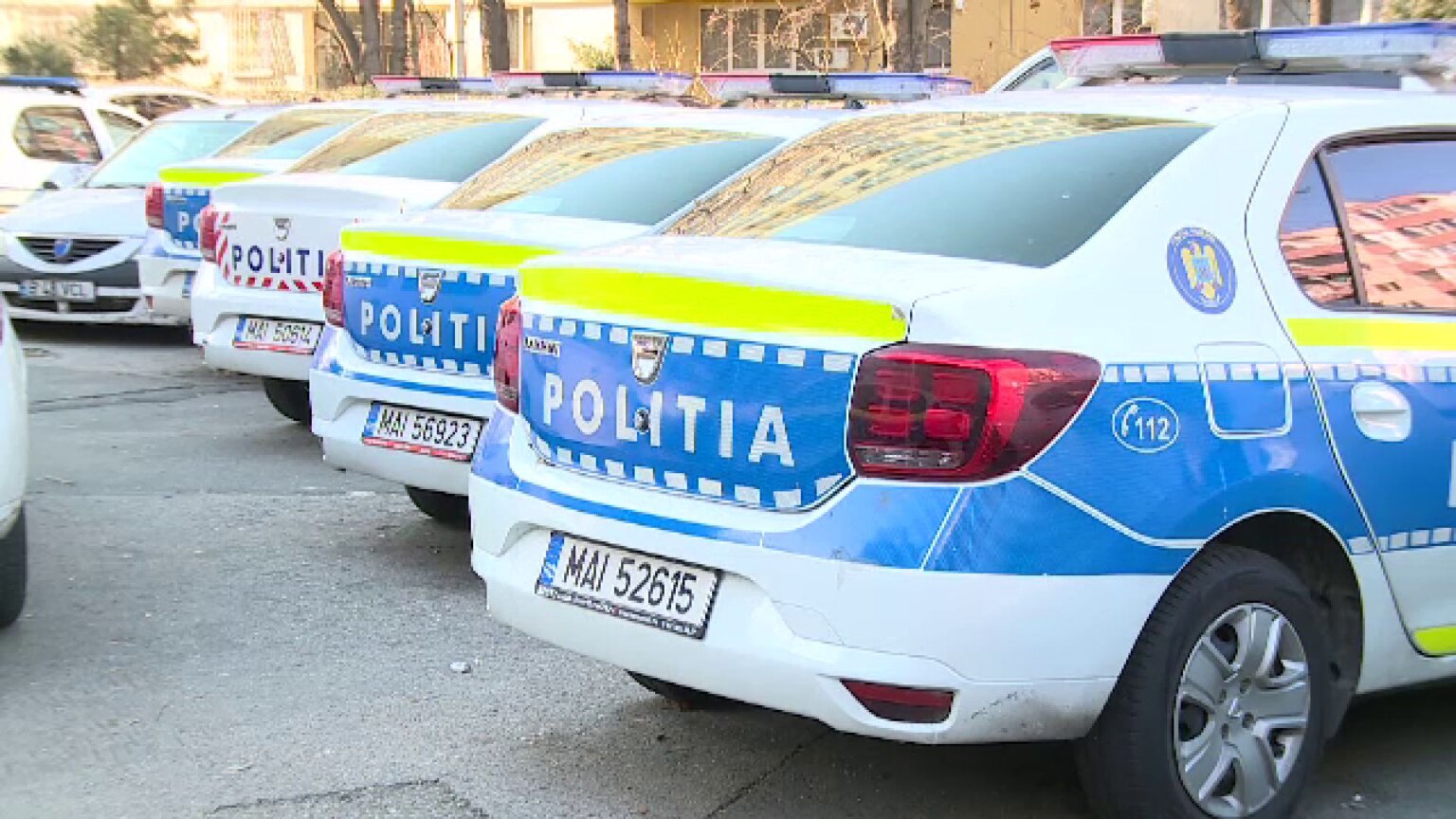 Avocat din București, reținut după percheziții într-un dosar privind promovarea ideologiei fasciste și legionare